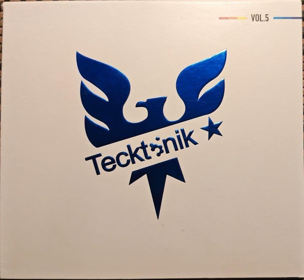 TECKTONIK vol. 5 (2 CD verzamel), Cd's en Dvd's, Ophalen of Verzenden, Zo goed als nieuw, Dance en House, Verzamelalbum