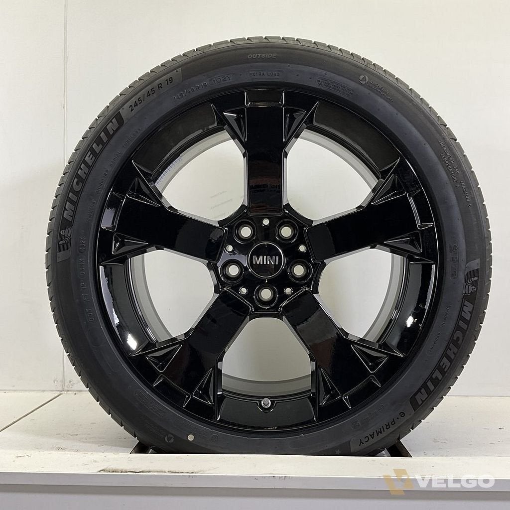 MINI COUNTRYMAN U25 JCW 948 SET VELGEN + ZOMERBANDEN 19 INCH, Auto-onderdelen, 19 inch, -, -, Banden en Velgen