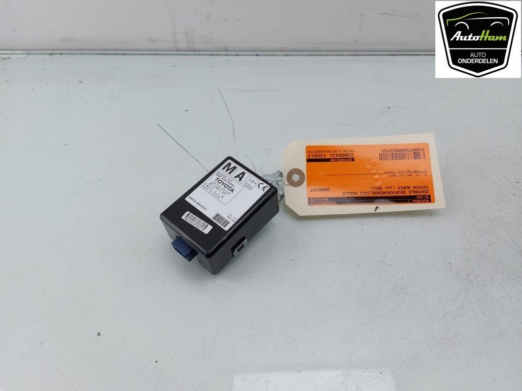 COMPUTER CENTRALE VERGRENDELING Toyota Auris (E18), Auto-onderdelen, Gebruikt, Toyota