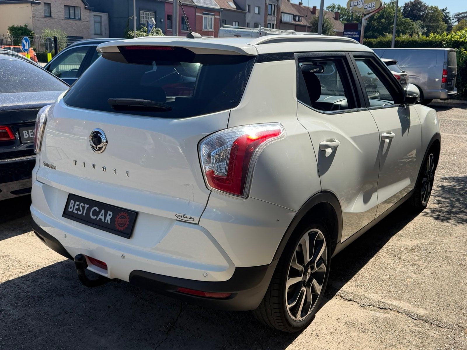 SsangYong Tivoli 1.6i * AutoMaat, Autos, SsangYong, Achat, Euro 6, Entreprise, Noir
