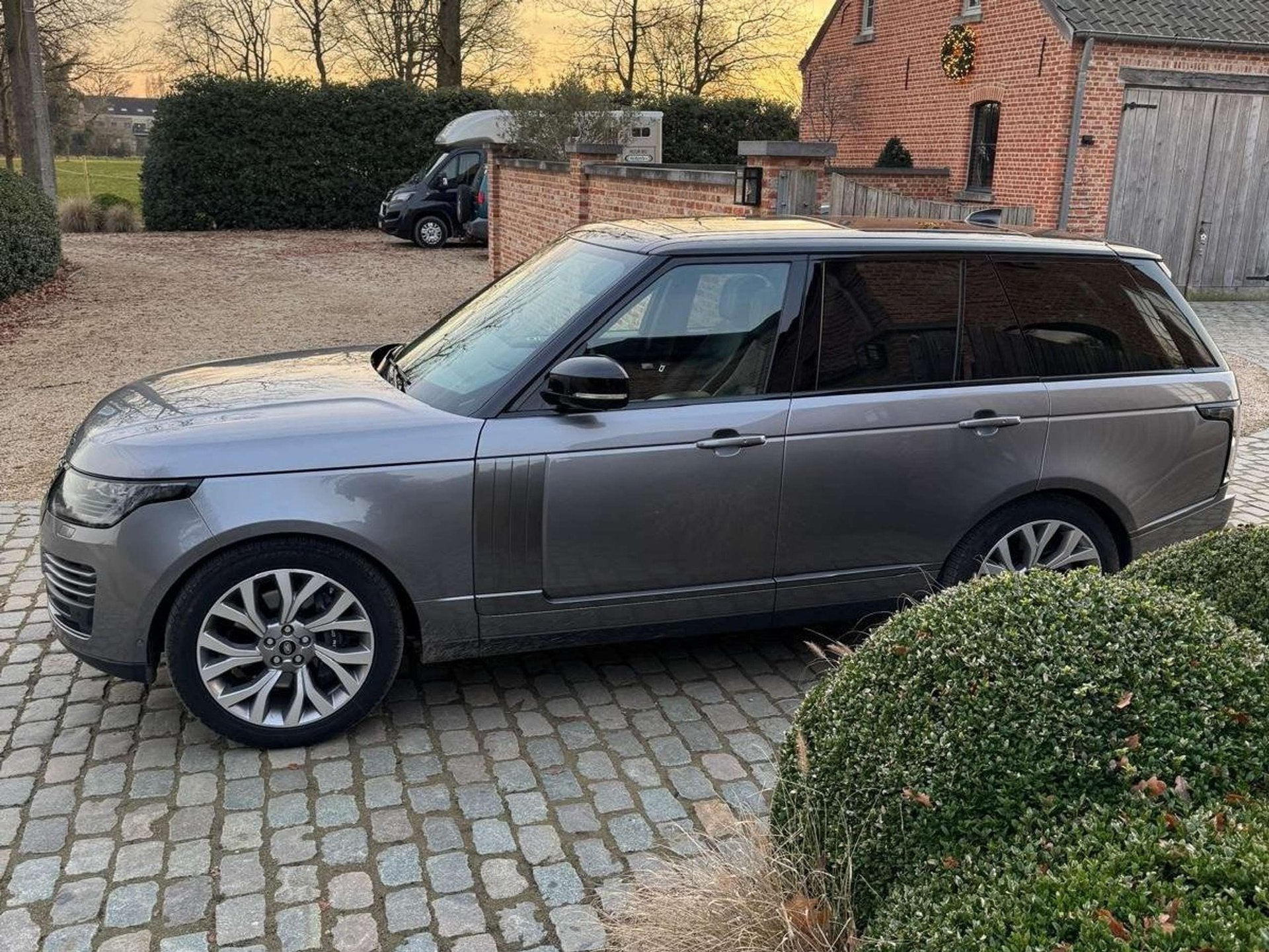 Land Rover Range Rover Range Rover 3.0 SDV6 Vogue, Argent ou Gris, Achat, Euro 6, Entreprise