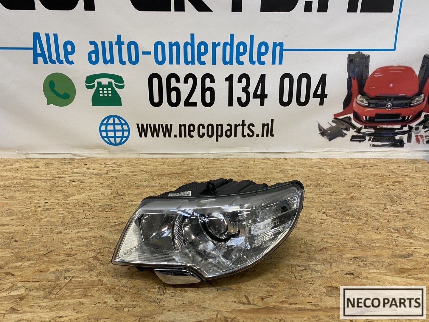 SKODA SUPERB 3T XENON LED KOPLAMP LINKS 3T1941015E COMPLEET, -, Utilisé, Skoda, -