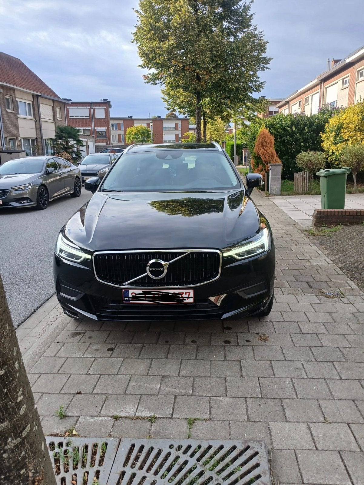 Volvo XC60, Automaat, 4 deurs, Zwart, Particulier