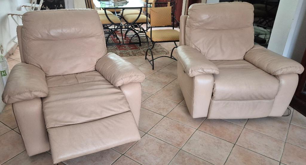 Couple fauteuils en cuir Chateau d'Ax, Enlèvement, Comme neuf, Cuir