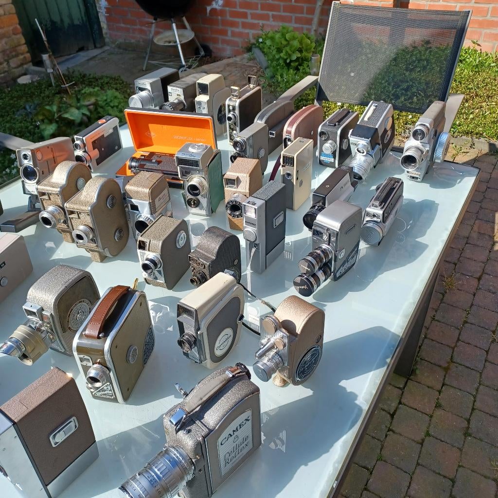 Unieke collectie van 38 smalfilmcamera’s (jaren ’50 – ’70), Ophalen of Verzenden