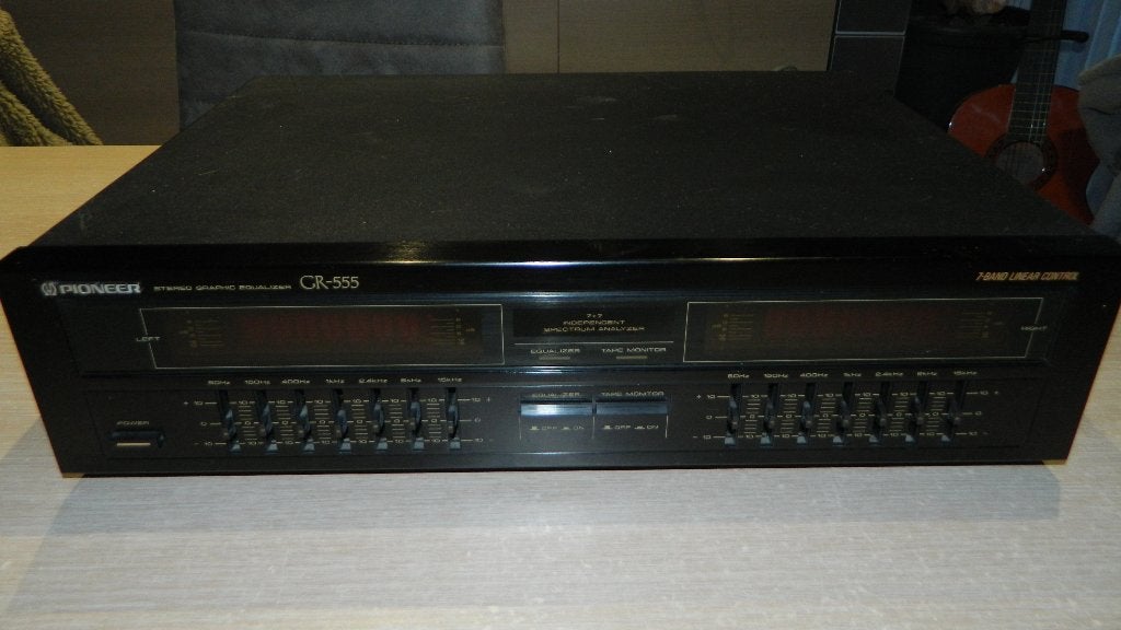 Pioneer GR-555 GRAPHIC EQUALIZER LINEAR CONTROL, Enlèvement ou Envoi, Deck cassettes ou Lecteur-enregistreur de cassettes, Composants en vrac