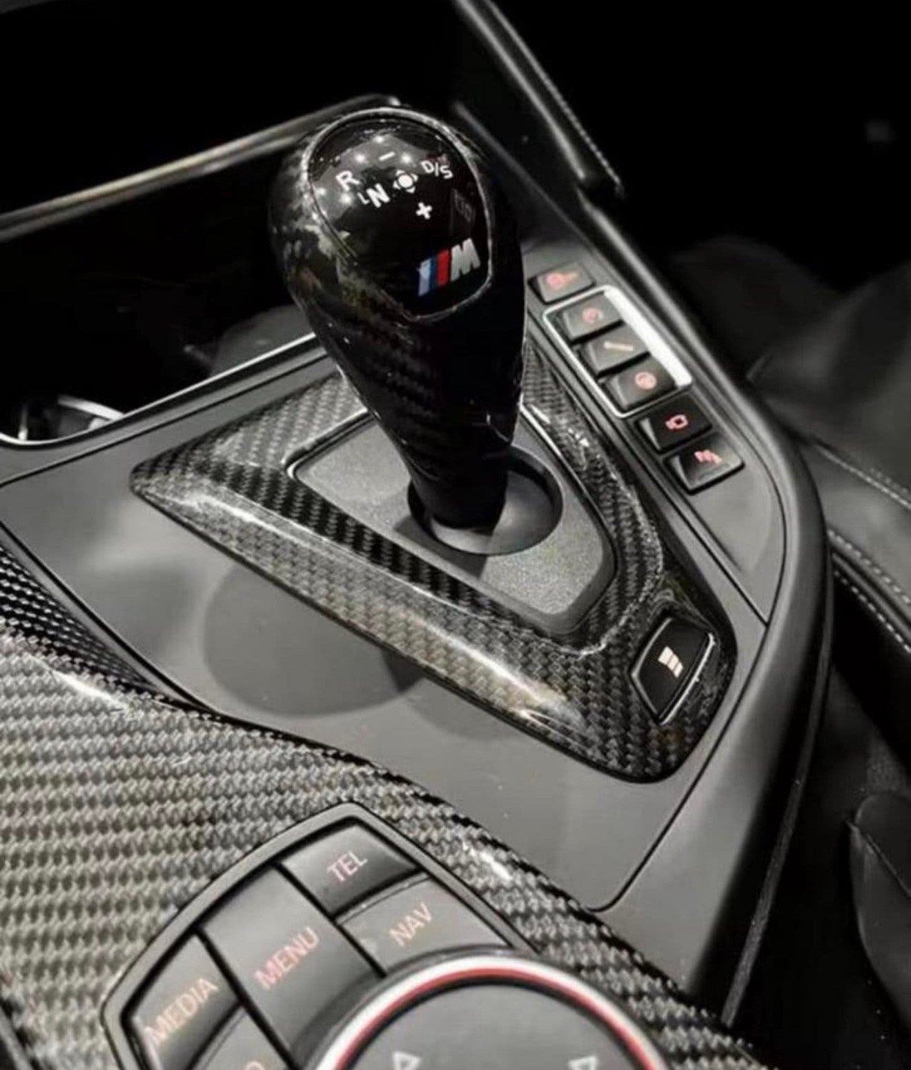 BMW M3/M4 F80 F82 F83 Couvre-pommeau vitesses carbone (RHD), Enlèvement ou Envoi