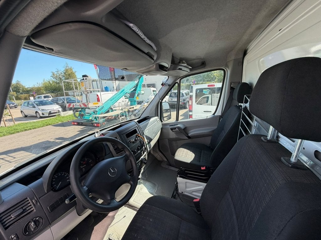 Mercedes Sprinter 313 (Stock ID 18290) — 14