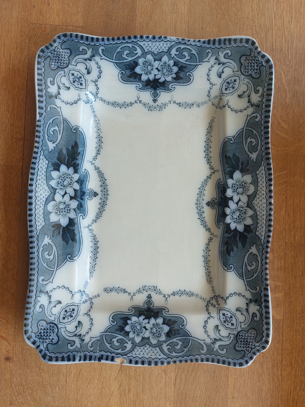 Oude opdienblad, Ophalen