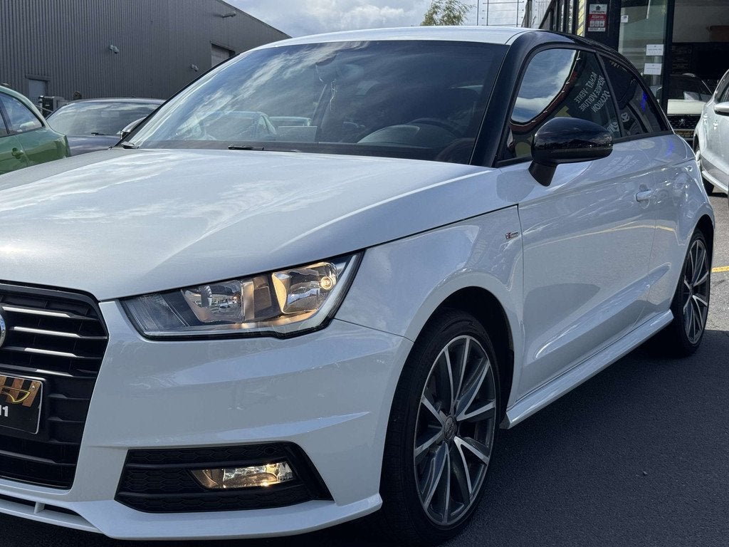 Audi A1 A1 1.0 TFSI Sport SERIE SLINENavigation, Autos, Achat, A1, Euro 6, Entreprise