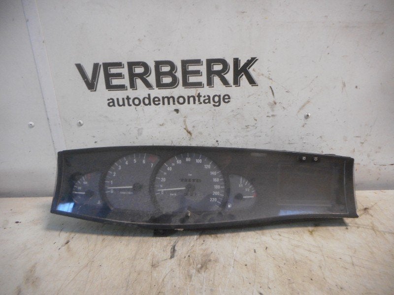 COCKPIT Opel Omega B (25 / 26 / 27) (09228408AA), Gebruikt, Opel, Opel Automobile GmbH, Kontakt-opel@opel.com