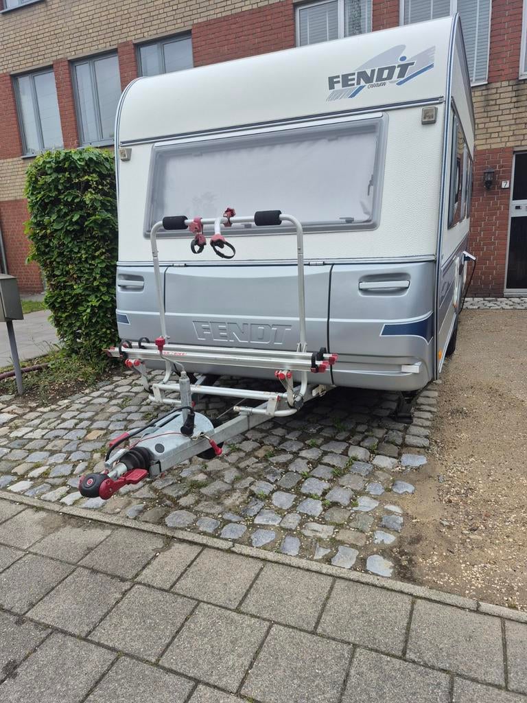 ✅ Nieuw!✅  Te huur caravan 4 personen, Caravans en Kamperen, Caravans, Bedrijf, tot en met 4, 1000 - 1250 kg, Rondzit, Fendt, Vast bed