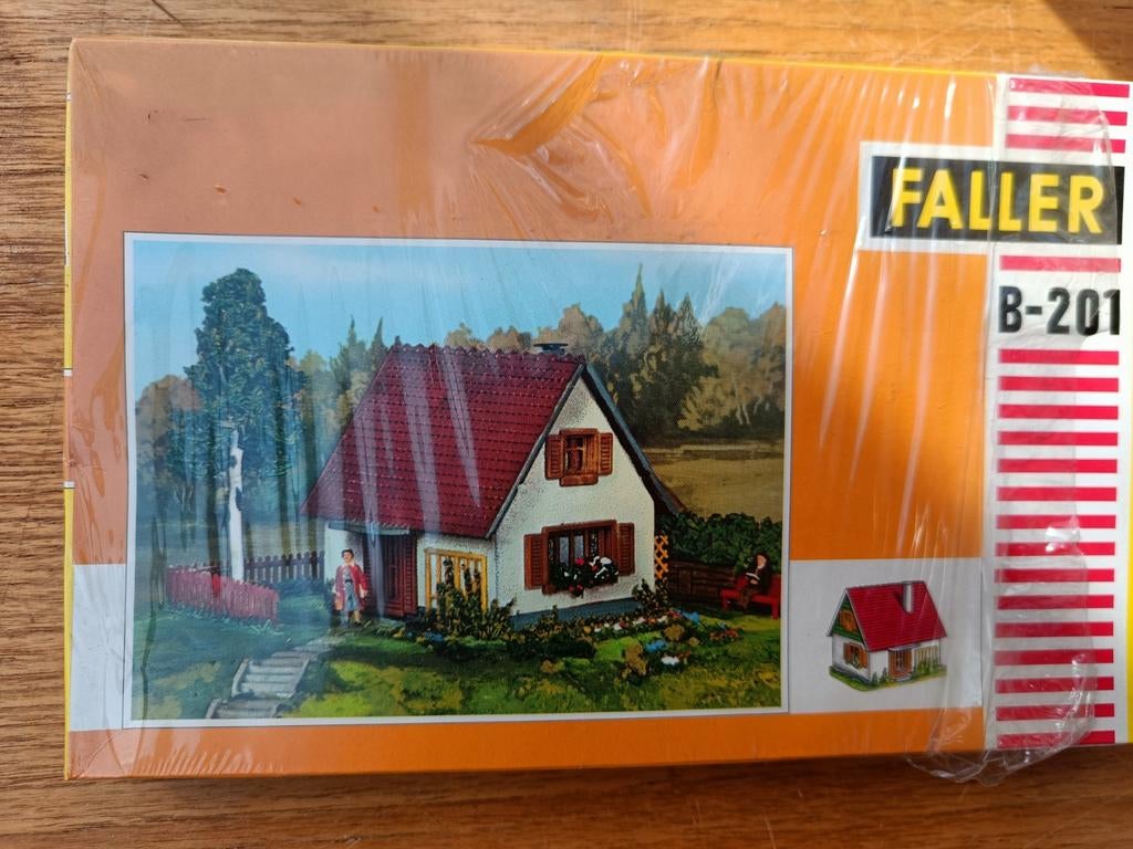 Faller B 201 huisje, Hobby en Vrije tijd, Ophalen