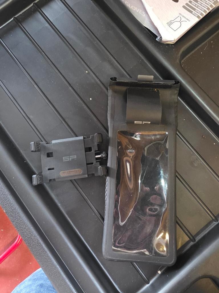 SP-Connect universal case klemmetje + pouch L, Ophalen of Verzenden