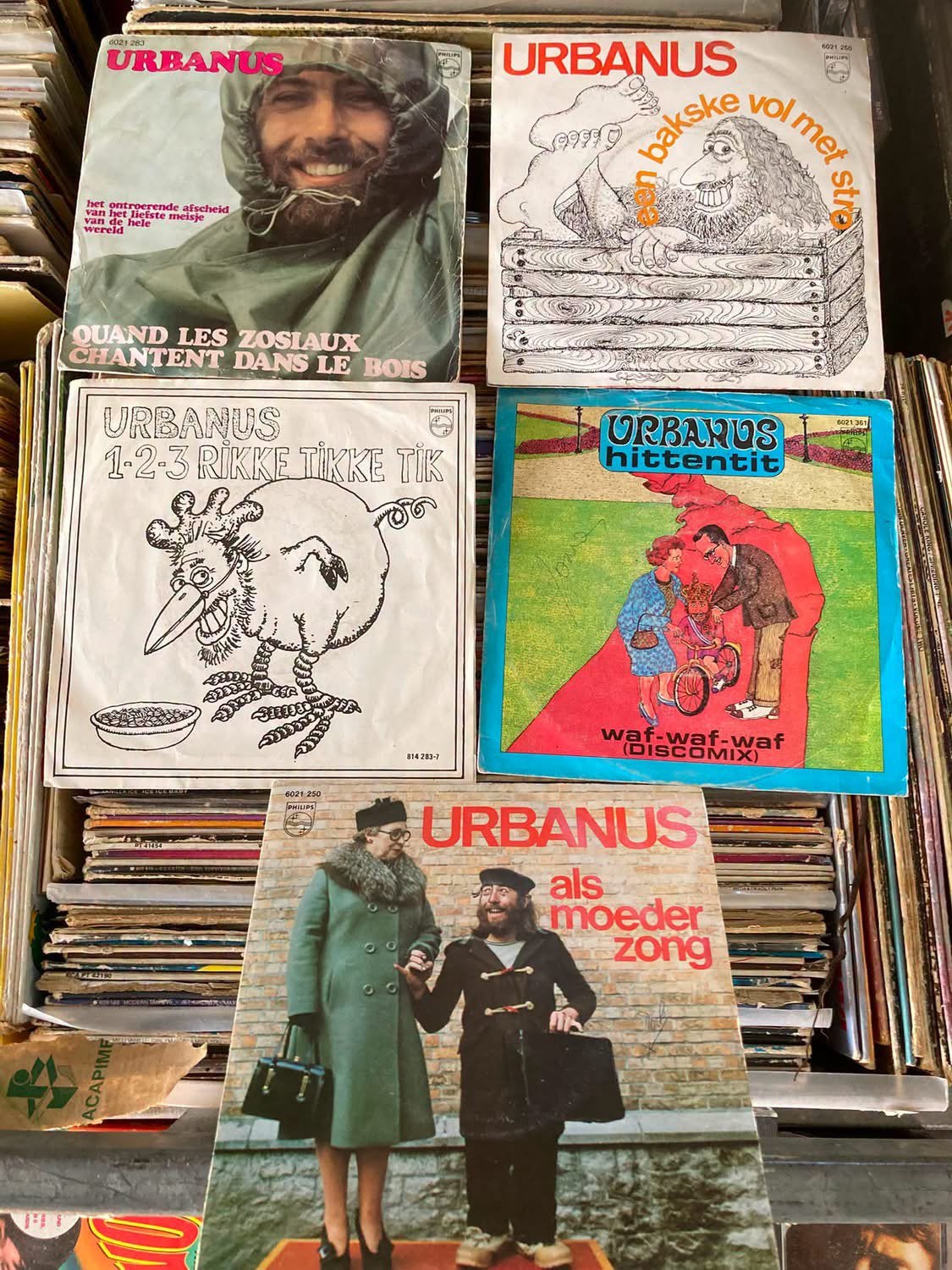 URBANUS. 5 singles samen, Ophalen of Verzenden, Zo goed als nieuw