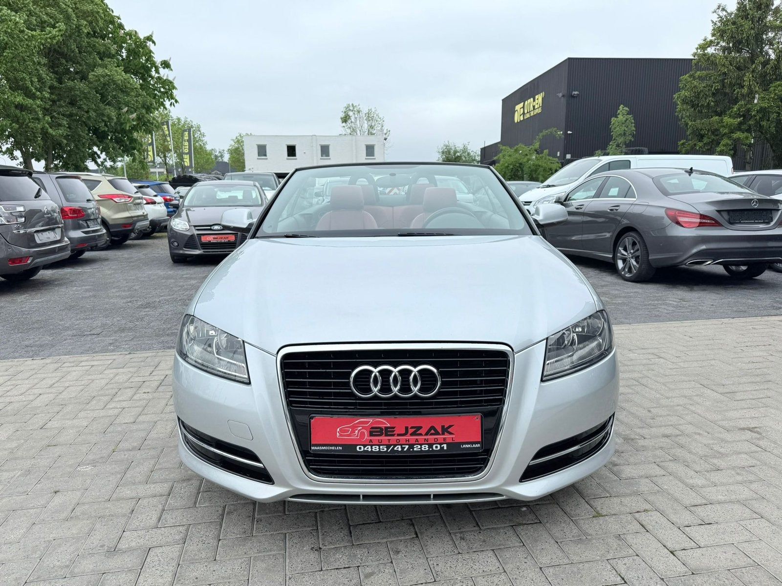 Audi A3 Cabrio 1.2TFSI 1j garantie Rood interieur nette staa, Autos, Euro 5, Achat, Entreprise, Cabriolet