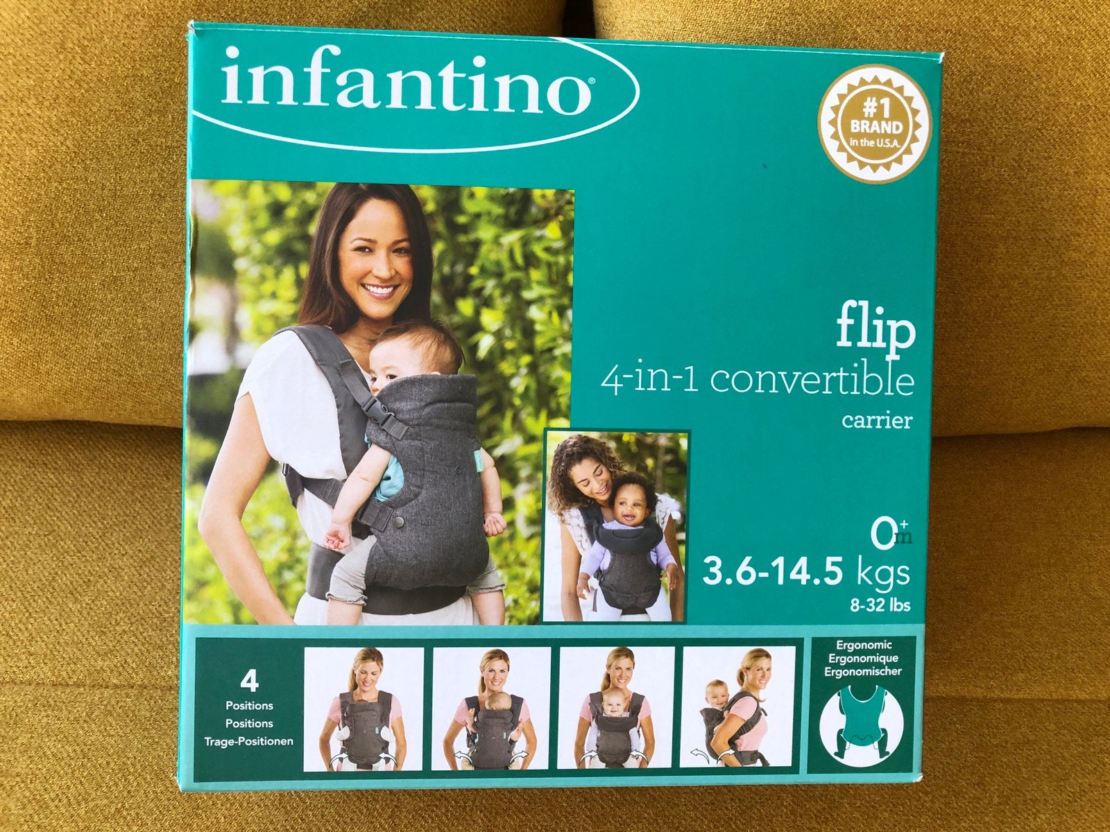 Infantino - 4-in-1 Flip Baby Carrier/ Porte Bébé, Enfants & Bébés, Neuf, Autres marques, Porte-bébé, Enlèvement