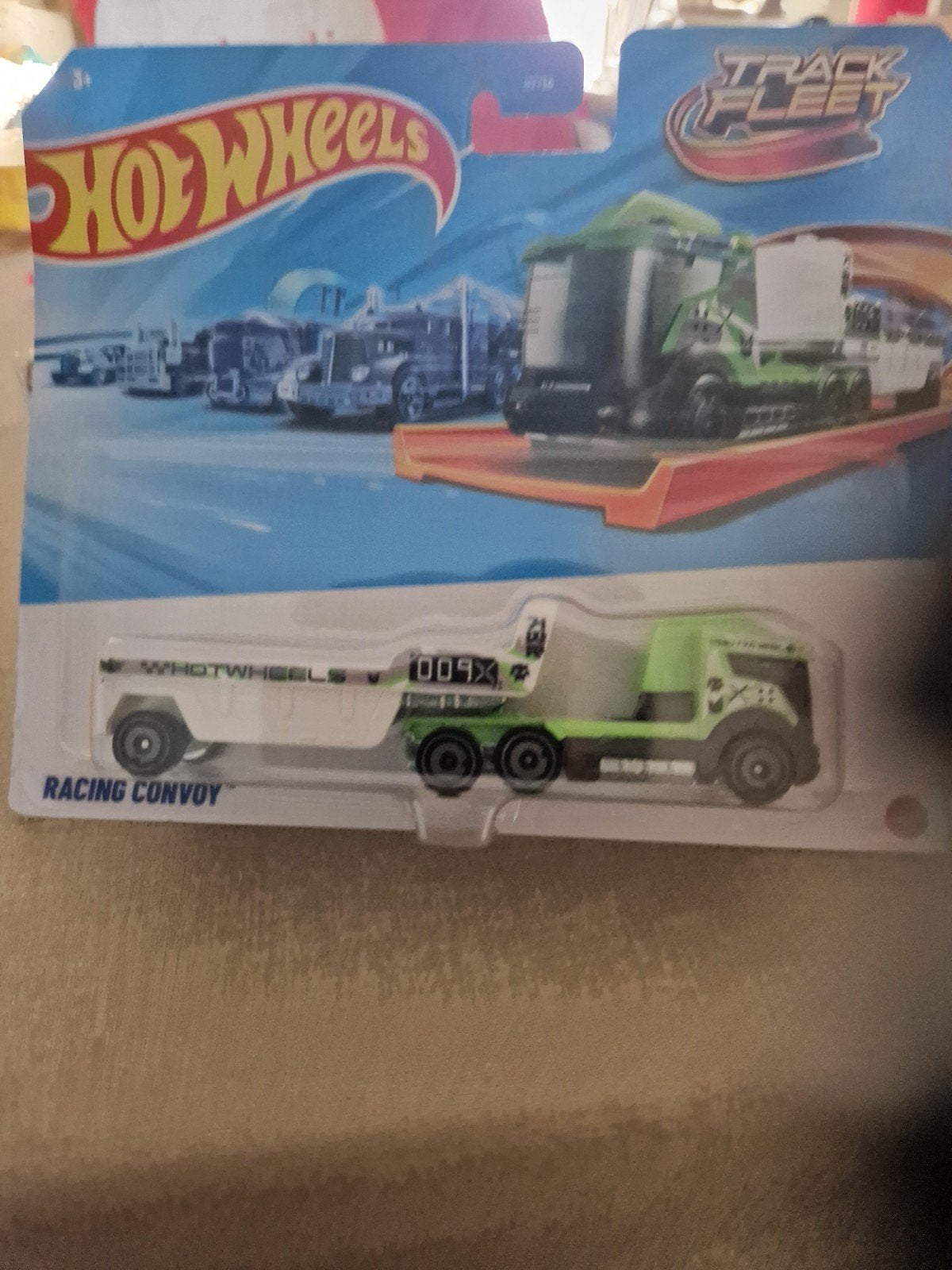 hotwheels  track fleet racing convoy, Ophalen