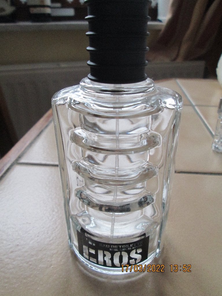 Eau de Toilette « EROS » bouteille vide, Collections, Parfums, Enlèvement, Utilisé, Bouteille de parfum