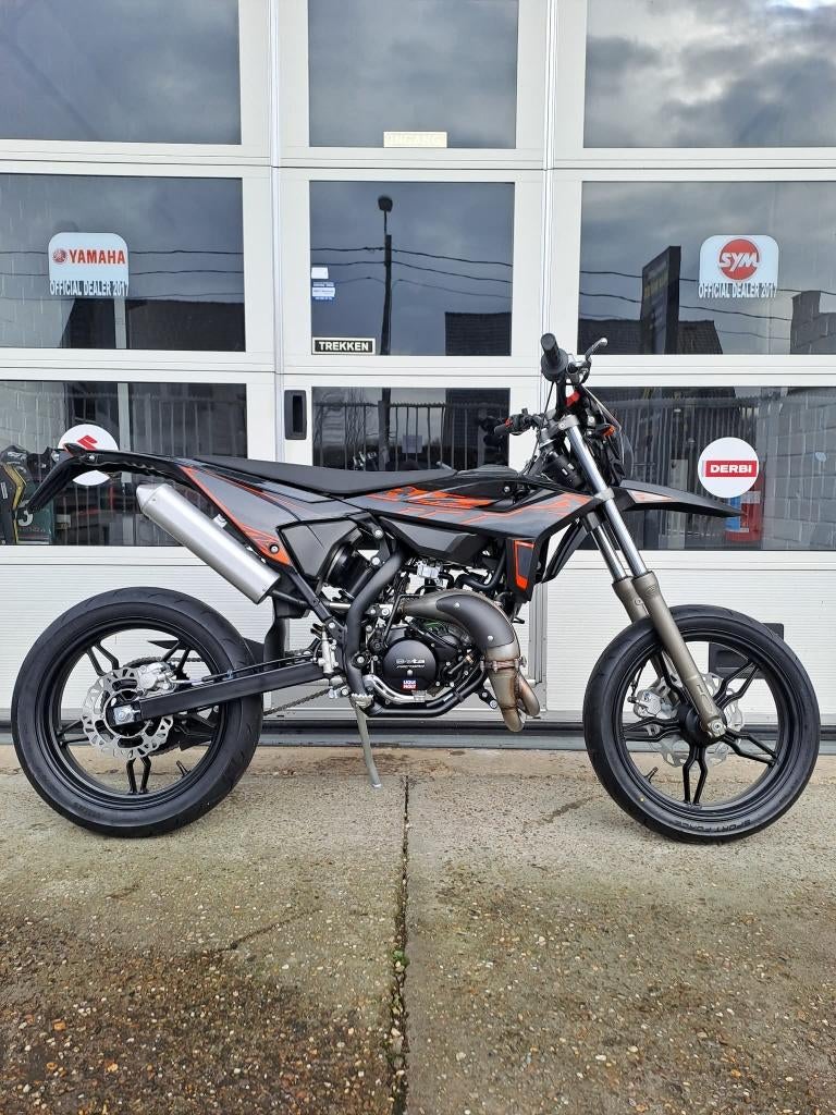 Beta RR 50 Motard Nieuw, 6 versnellingen, Nieuw, 50 cc, Ophalen