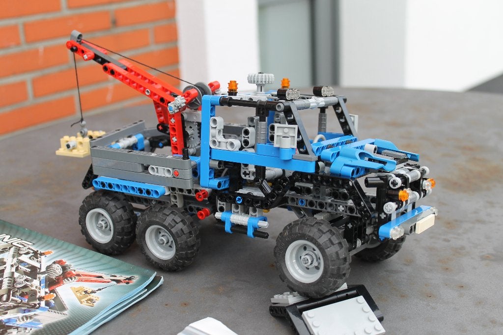Camion LEGO 8273 Technic (2en1) avec feuille d'autocollants, Enlèvement ou Envoi, Lego, Ensemble complet, Instructions incluses