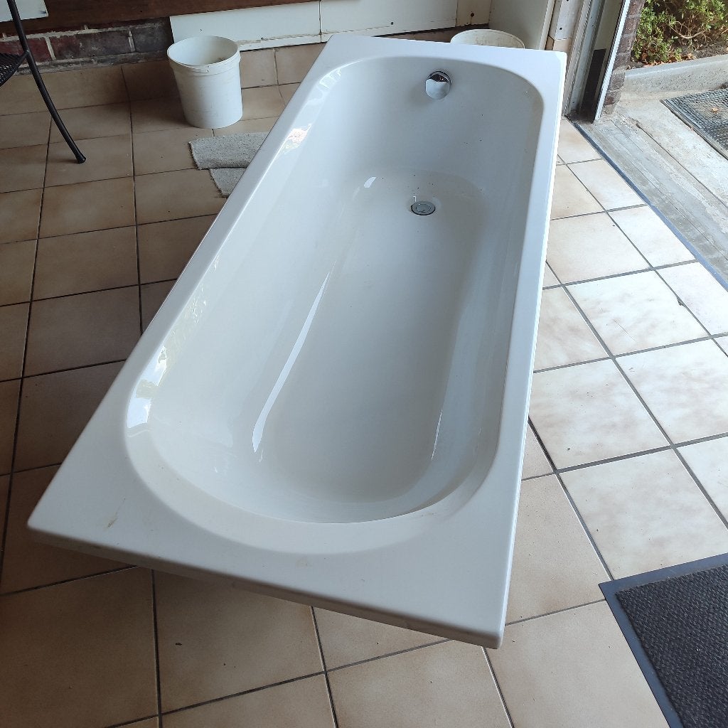 Ligbad met toebehoren gratis afhalen, Doe-het-zelf en Bouw, Sanitair, Ophalen, Zo goed als nieuw, Bad
