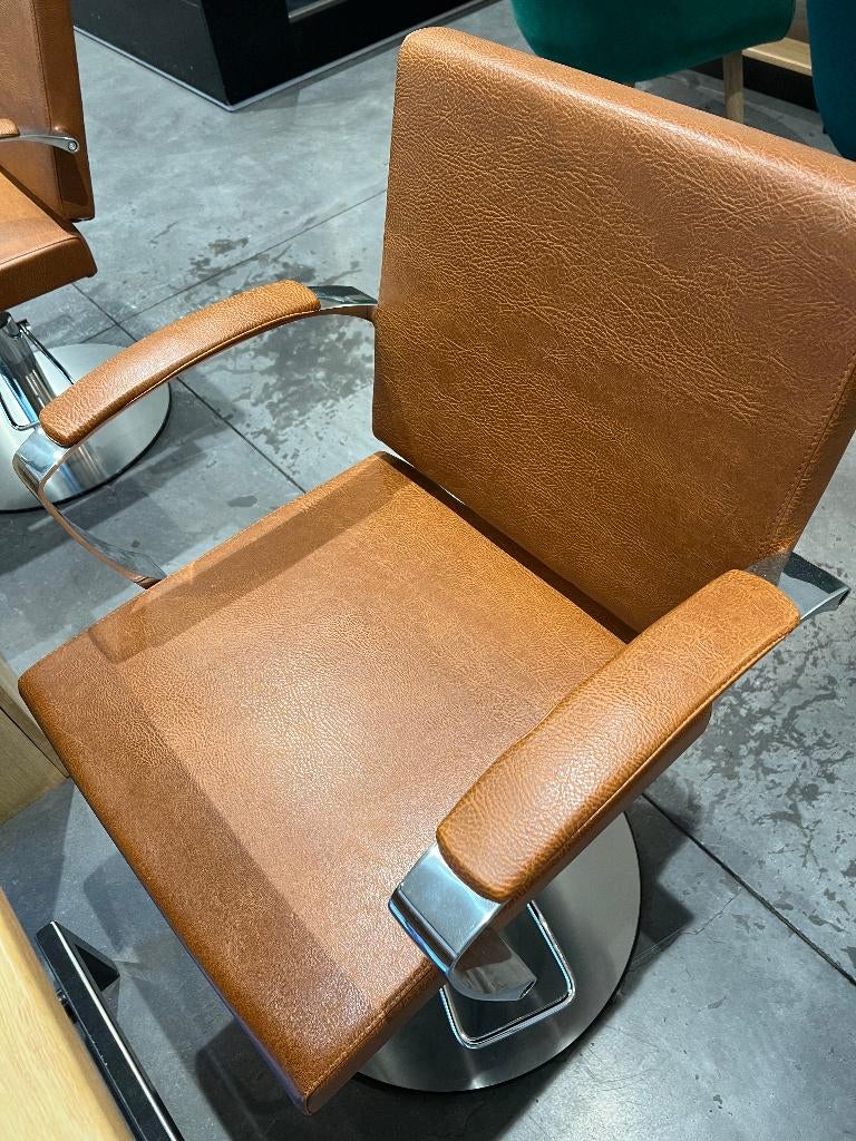 Fauteuils de coiffure neufs – qualité pro à saisir !, Articles professionnels, Aménagement de Bureau & Magasin | Commerce & Inventaire