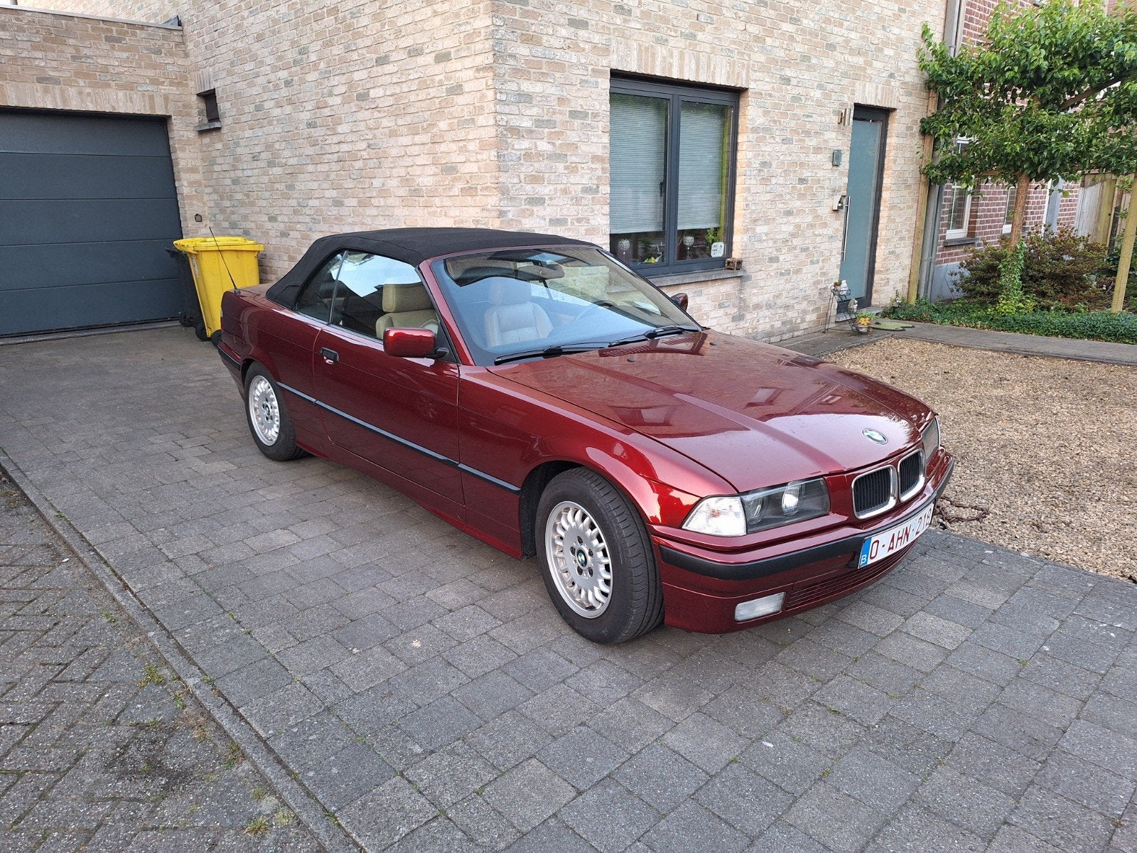 Bmw 320 cabrio e36 oldtimer, Autos, Beige, Cabriolet, 6 cylindres, Automatique