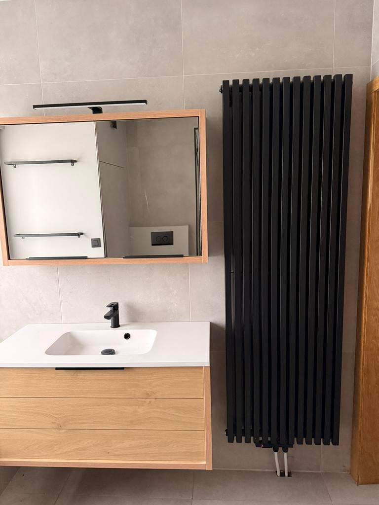 Moderne zwarte chauffage nieuwstaat, Ophalen, Zo goed als nieuw