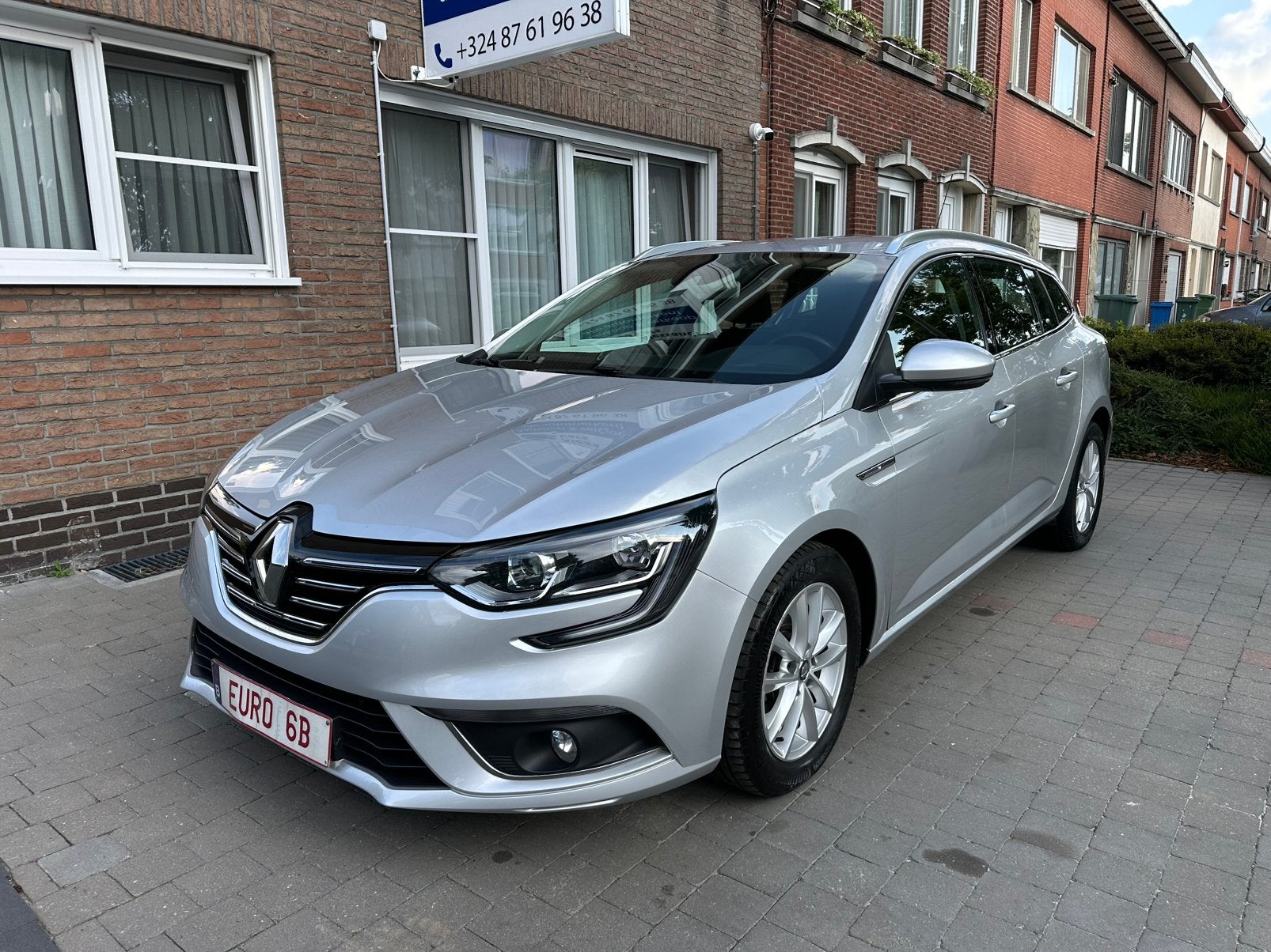 Renault Megane 1.6dci! Topstaat* Airco*Navi*Euro6b*Garantie!, Auto's, Voorwielaandrijving, Testrit aan huis, 4 cilinders, 103 g/km