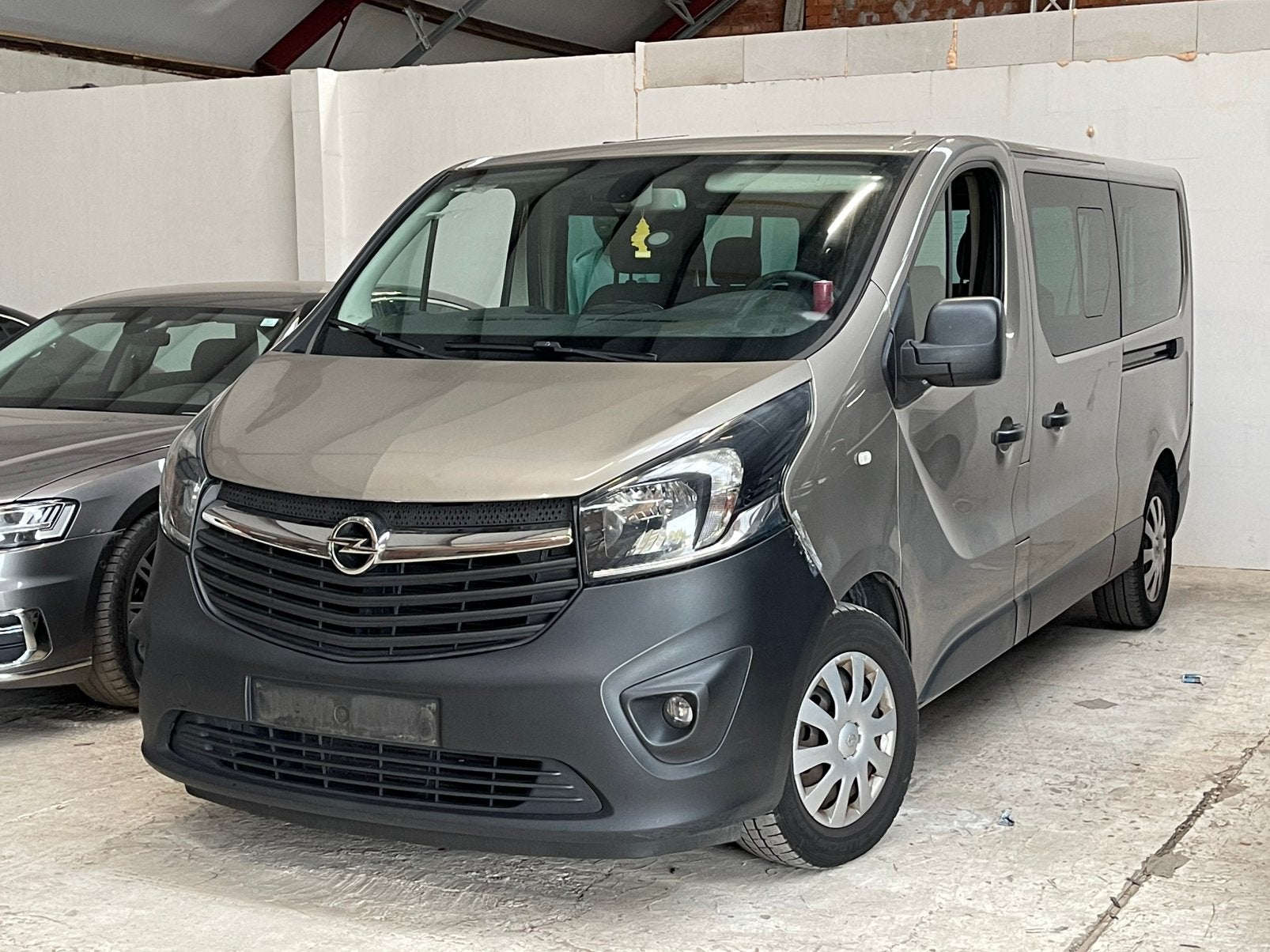 Opel vivaro biturbo 8pl, Auto's, Bedrijf, Te koop, Opel