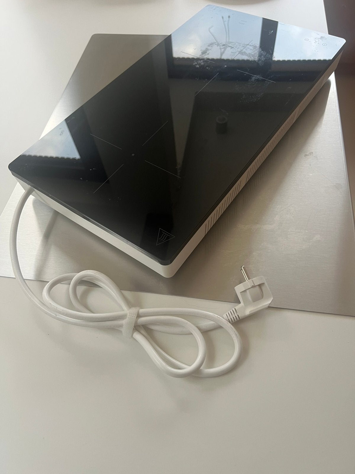 IKEA TILLREDA draagbare inductiekookplaat, Elektronische apparatuur, Kookplaten, Ophalen, Zo goed als nieuw
