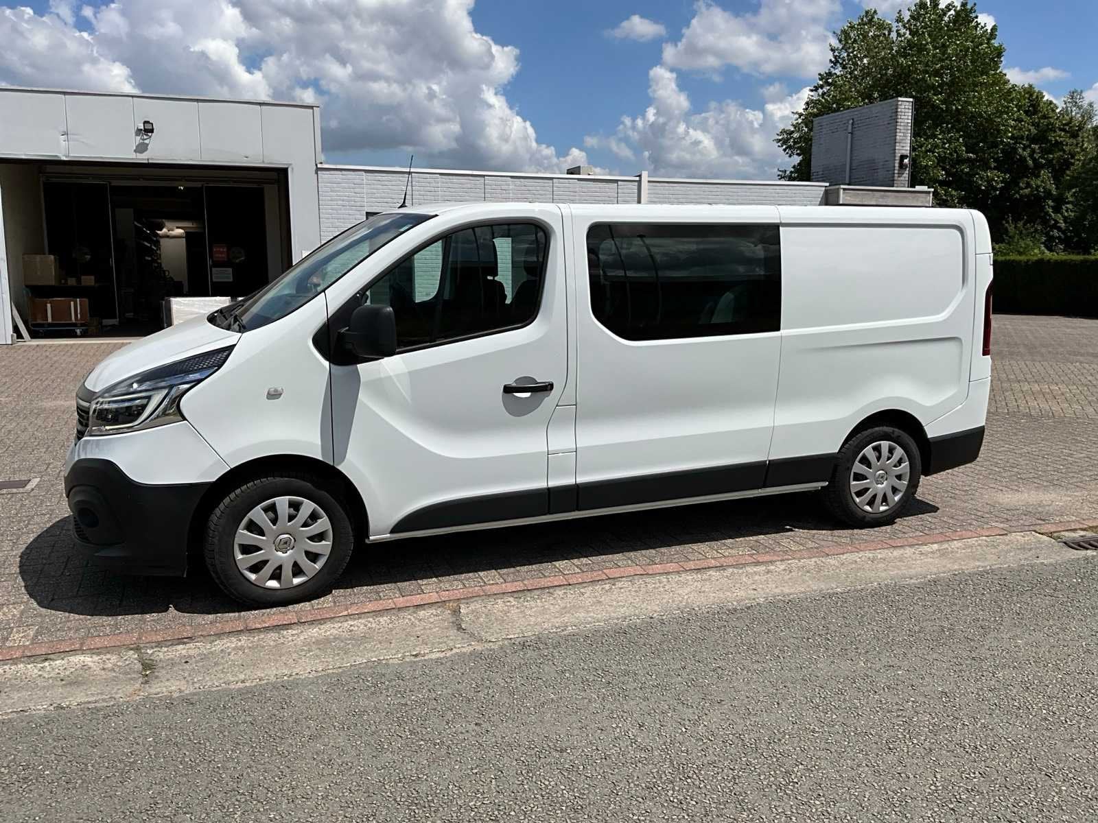 2020 Renault Trafic Dubbele cabine Lichte vrachtwagen, Gebruikt, Euro 6, Bedrijf, Diesel