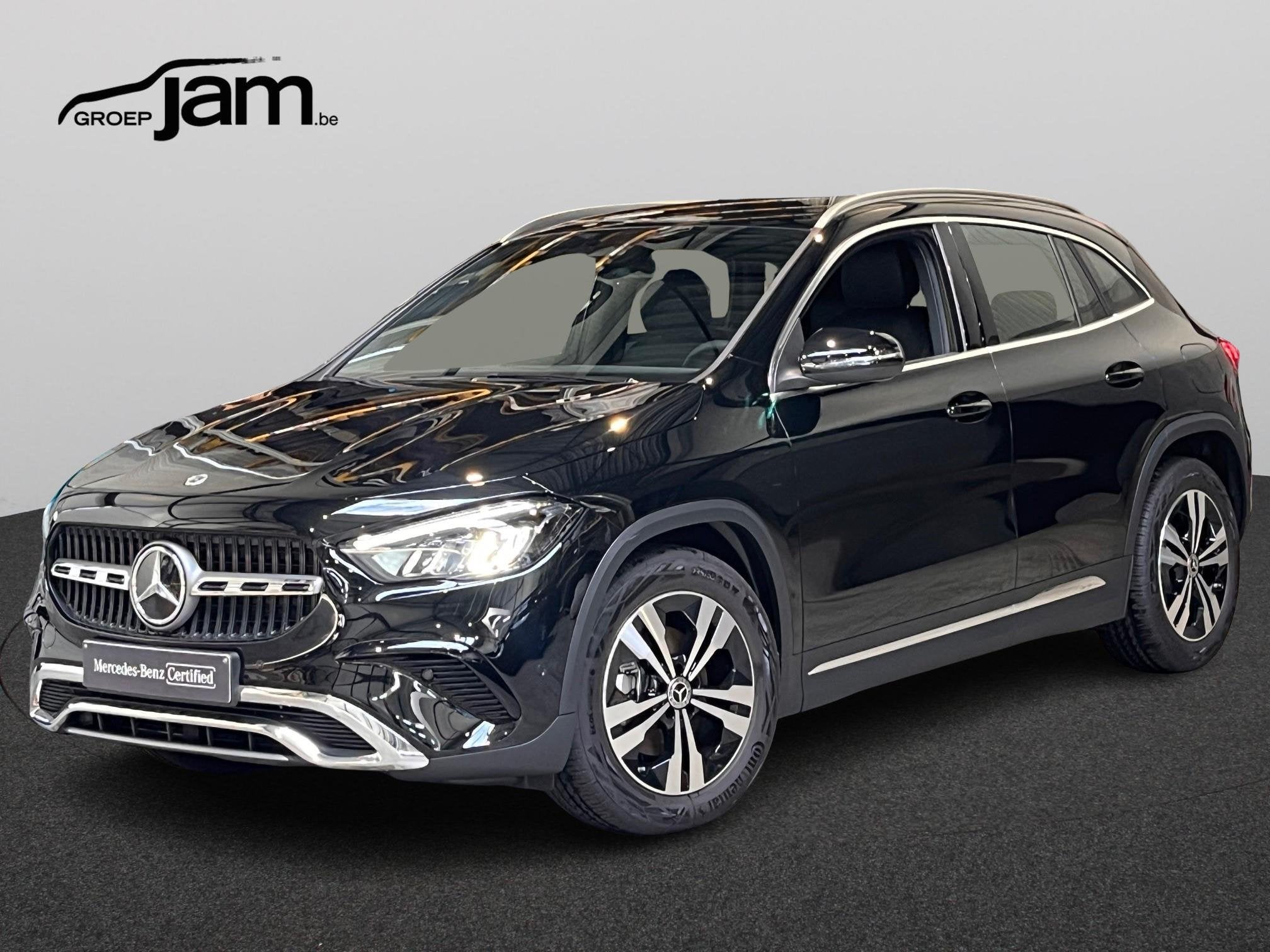 Mercedes-Benz GLA 180 Business Line (automatique), Autos, 100 kW, Achat, Entreprise, 5 portes