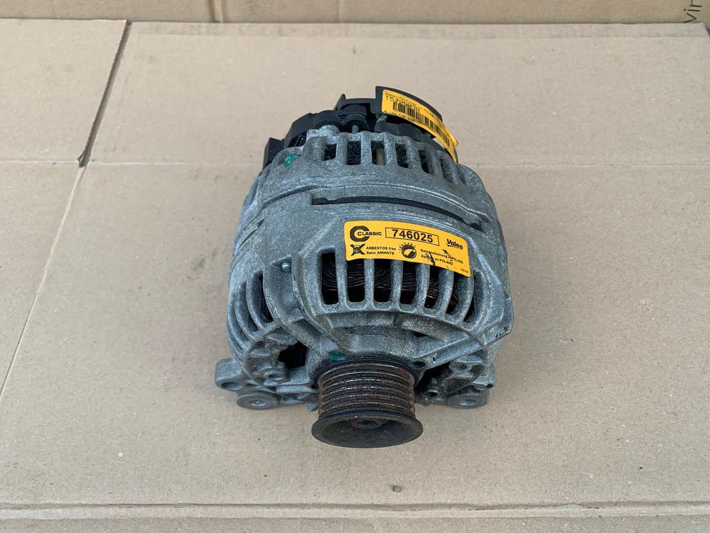 dynamo 0124515010 volkswagen audi, Gebruikt, -, -, Ophalen of Verzenden