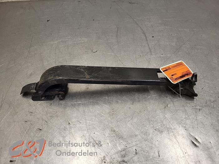 Attrape-porte bus/utilitaire droite d'un Nissan Interstar, -, 3 mois de garantie, Utilisé, -