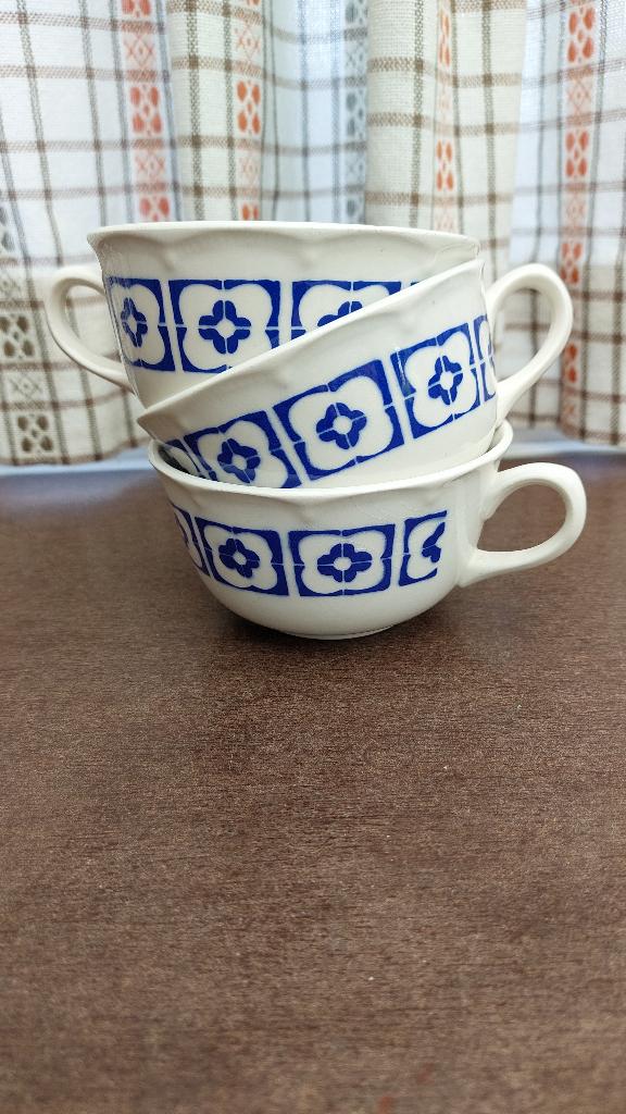 Antiek servies Boch - 3 kopjes, Ophalen of Verzenden