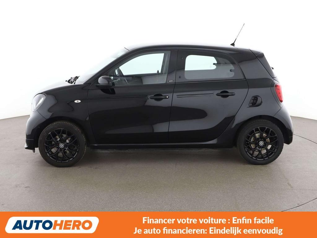 Smart Forfour 1.0 Basis passion (automatique), Autos, Smart, 1005 kg, Achat, Noir, 5 portes
