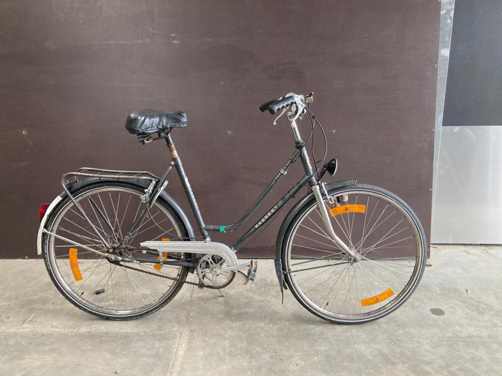 Damesfiets, Fietsen en Brommers, Fietsen | Dames | Omafietsen, Ophalen, Zo goed als nieuw, Versnellingen
