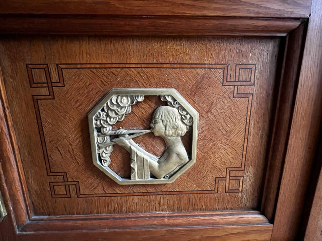 De Coene kast met koperen plaquettes Pierre Turin/G Verbanck, Enlèvement