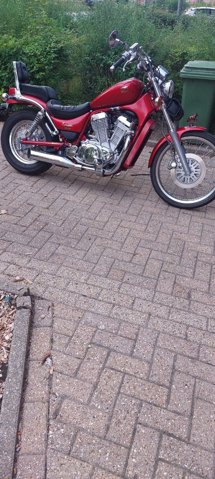 Suzuki intruder 800, Motos, Motos | Suzuki, Particulier