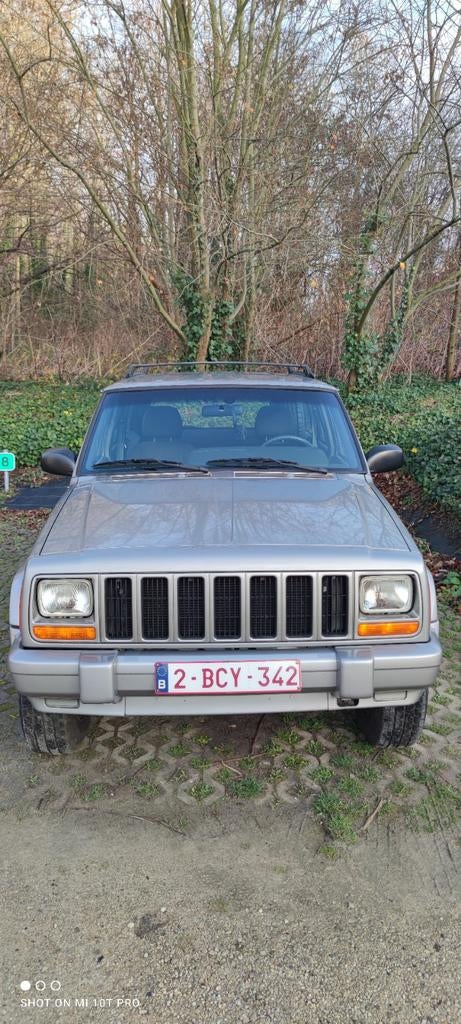 Jeep Cherokee xj 2.5 tdi.  Lichte vracht. Goede staat., Auto's, Stof, 4 cilinders, Particulier, 4x4