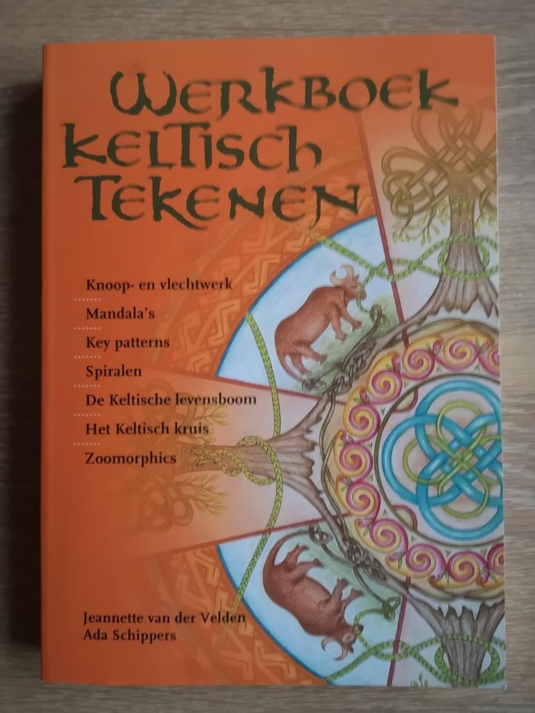 J. van der Velden - Werkboek Keltisch tekenen, Ophalen of Verzenden, J. van der Velden; A. Schippers