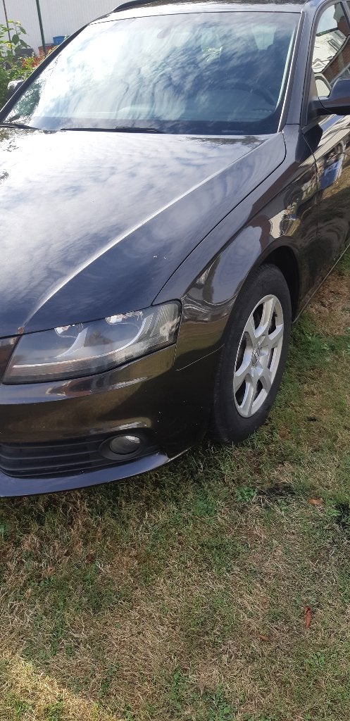 AUDI A4 BREAK 2010 6VITES EN CUIR, Cuir, Euro 5, Achat, Boîte manuelle