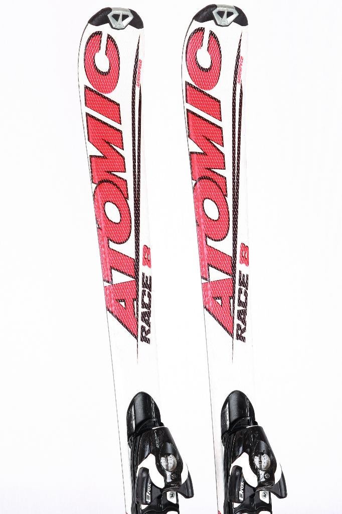 140 skis pour enfants ATOMIC RACE 8, Aerospeed, Carving, Enlèvement ou Envoi, Skis, Utilisé