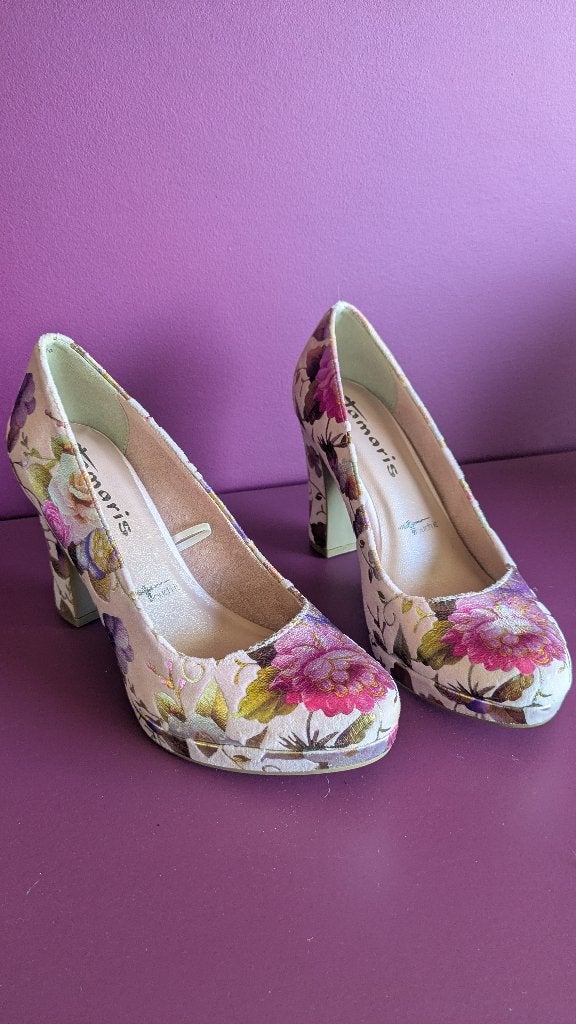 Lichtroze pumps met bloemenprint, Pumps, Zo goed als nieuw, Roze, Ophalen