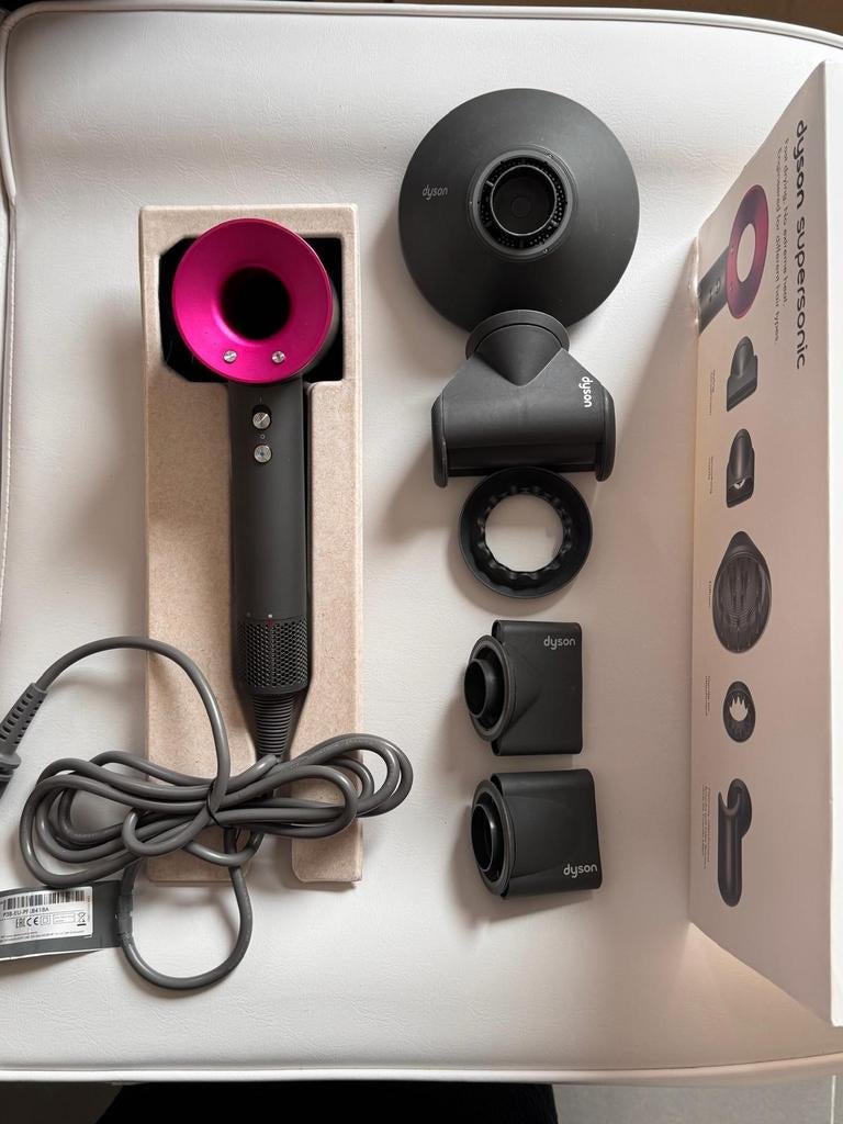 Dyson Supersonic Haardroger (5 Opzetstukken), Ophalen, Zo goed als nieuw, Haarverzorging