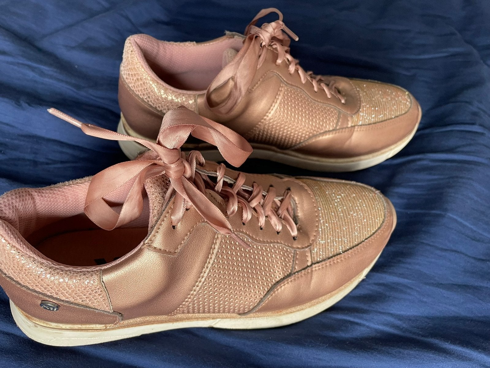 Sneakers comme neuves pointure 39, Autres couleurs, Sneakers et Baskets, Comme neuf, Enlèvement