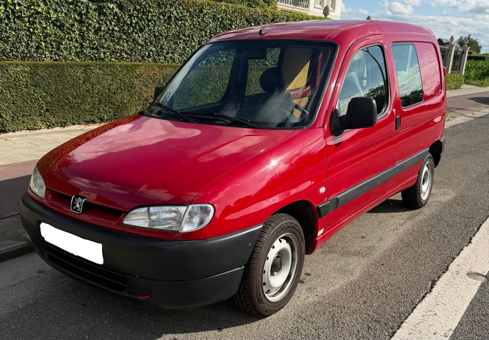 Peugeot Partner 1.1 Benzine - Slechts 53.000 km!, Auto's, Bestelwagens en Lichte vracht, Voorwielaandrijving, Stof, 4 cilinders