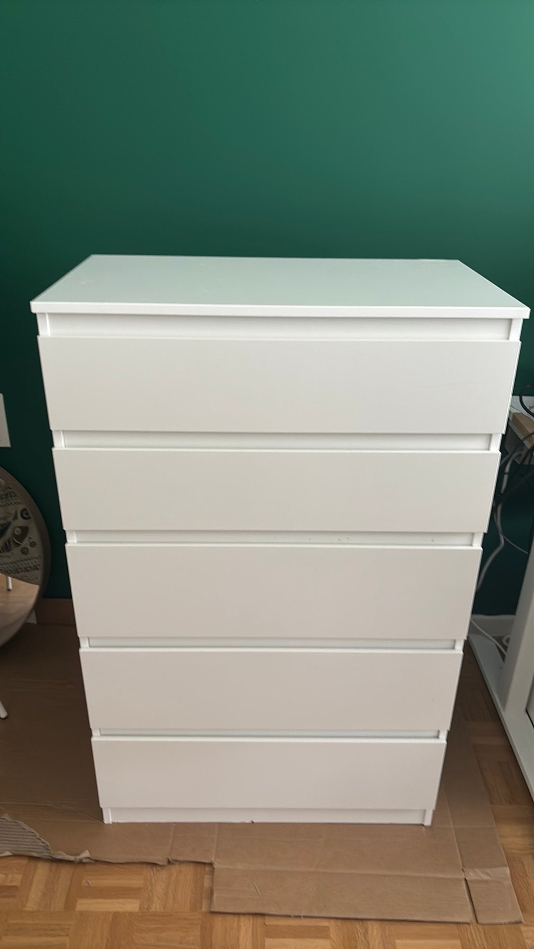 Commode IKEA à récupérer à Uccle gratuitement, Maison & Meubles, 25 à 50 cm, 5 tiroirs ou plus, Synthétique, Enlèvement